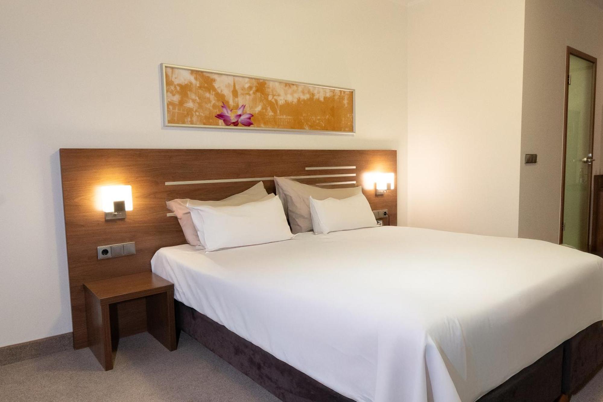 Hotel Bruehlerhoehe Erfurt Extérieur photo